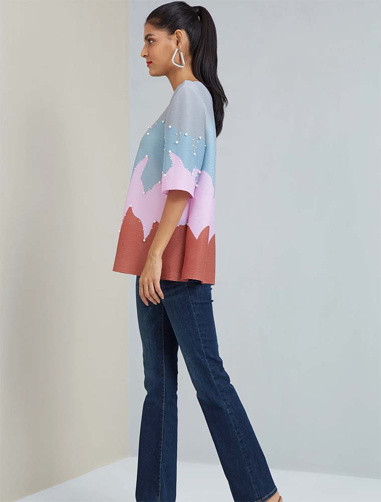 Wave Print Embellished with Pearls Top, Multicolor