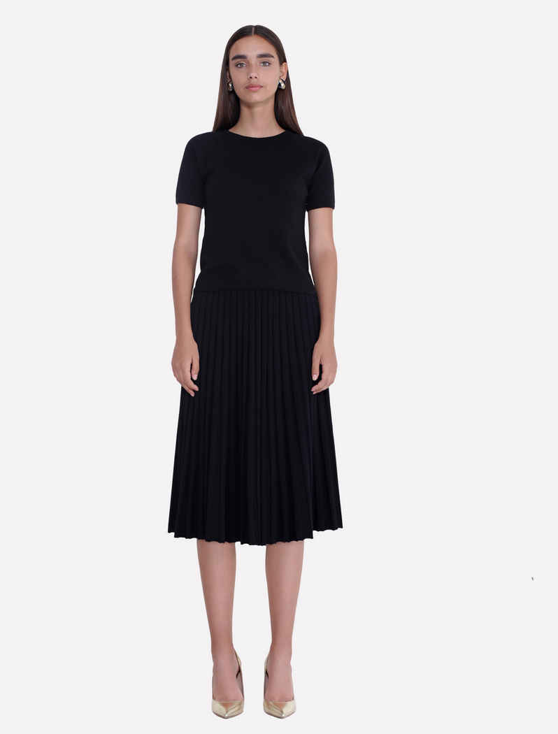 Basic Short Sleeve Top, Black
