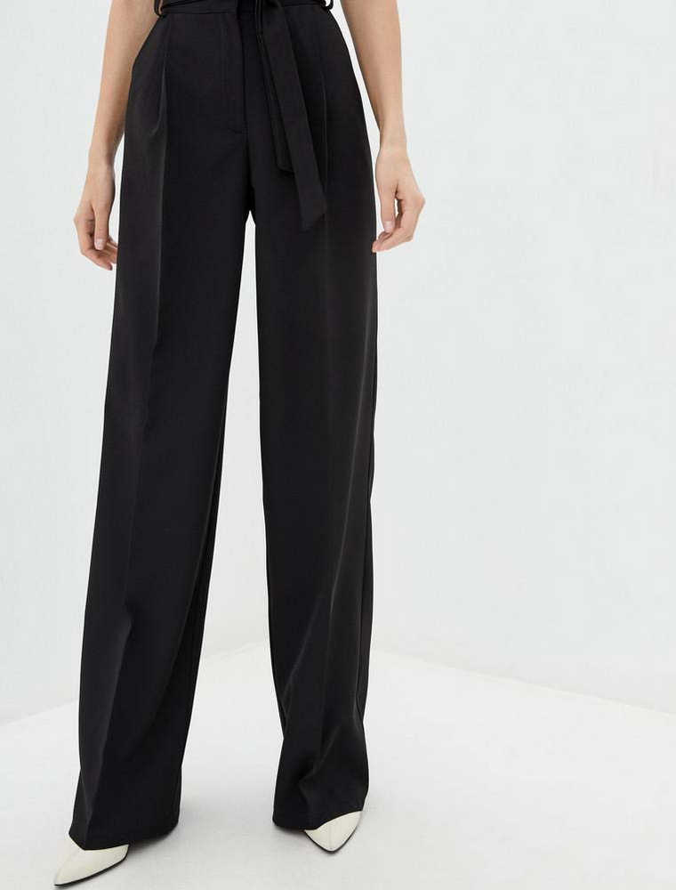High-Rise Straight Leg Pant, Black